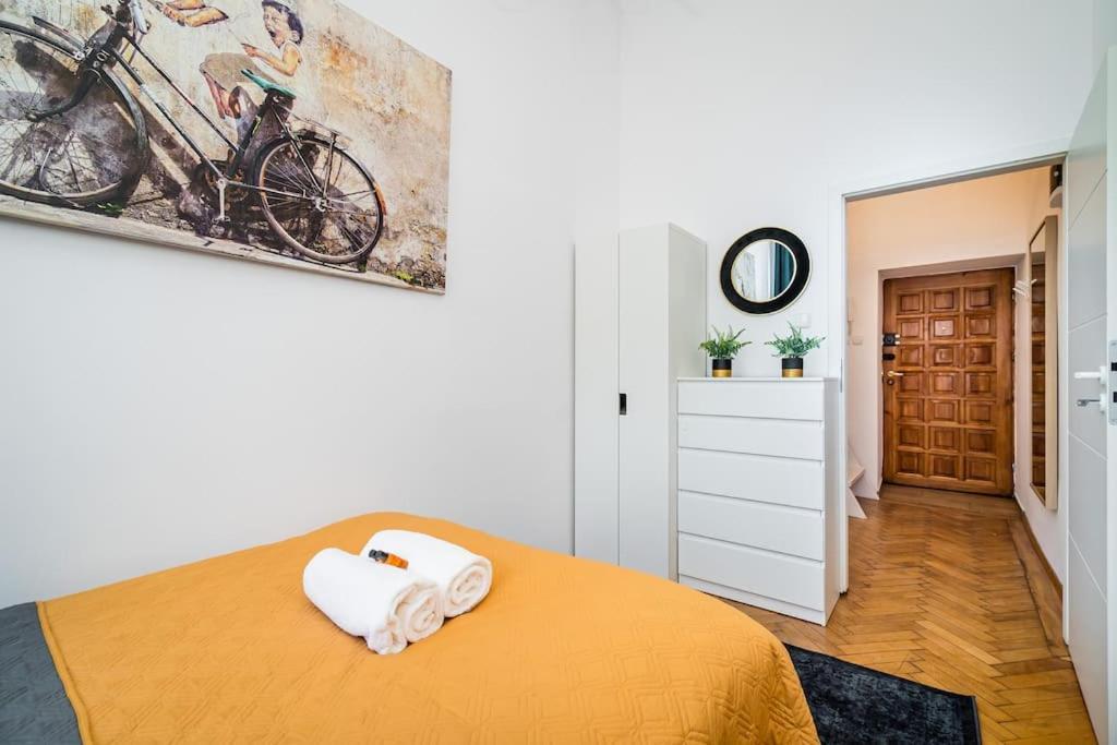 Royal City Apartment 40 M2 Краков Экстерьер фото