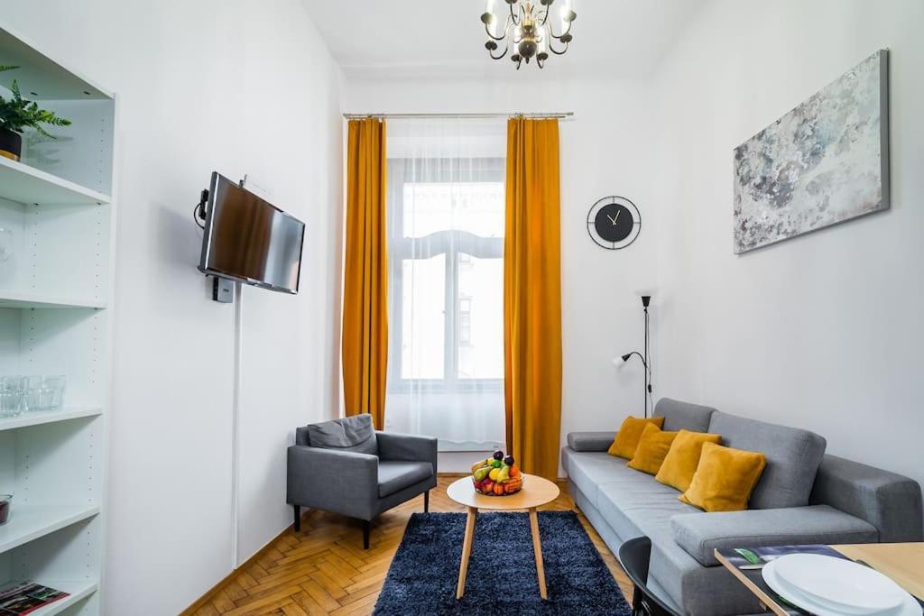 Royal City Apartment 40 M2 Краков Экстерьер фото
